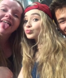 sabrinacarpenter-daily_28264829.jpg