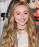 sabrinacarpenter-daily_28229.jpg