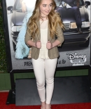 sabrinacarpenter-daily_286629.JPG