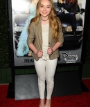 sabrinacarpenter-daily_287229.JPG