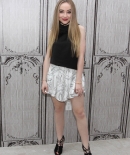 sabrinacarpenter-daily_28429.jpg