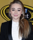 sabrinacarpenter-daily_28329.jpg