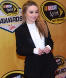 sabrinacarpenter-daily_28829.jpg