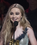 sabrinacarpenter-daily_28229.jpg