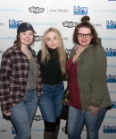 sabrinacarpenter-daily_284829.jpg