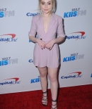 sabrinacarpenter-daily_281829.jpg