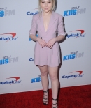 sabrinacarpenter-daily_282129.jpg