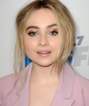 sabrinacarpenter-daily_285529.jpg