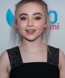 sabrinacarpenter-daily_28129.jpg