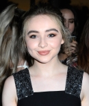 sabrinacarpenter-daily_28729.jpg