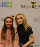 sabrinacarpenter-daily_28129.jpg