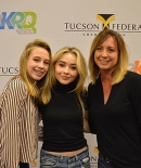 sabrinacarpenter-daily_28429.jpg