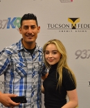 sabrinacarpenter-daily_28829.jpg