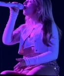 sabrinacarpenter-daily_2819129.jpg