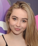 sabrinacarpenter-daily_281829.jpg