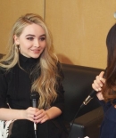 sabrinacarpenter-daily_28929.jpg