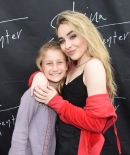 sabrinacarpenter-daily_288329.jpg