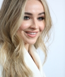 sabrinacarpenter-daily_285029.jpg