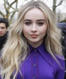 sabrinacarpenter-daily_282629.jpg