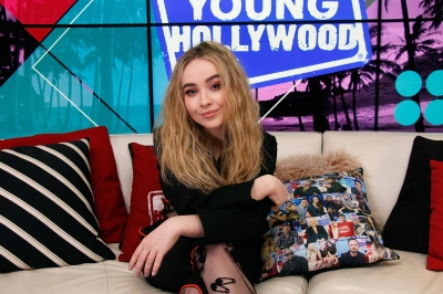 sabrinacarpenter-daily_28429.jpg