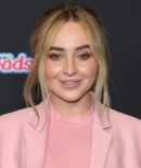 sabrinacarpenter-daily_2811229.jpg