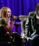 sabrinacarpenter-daily_281029.jpg