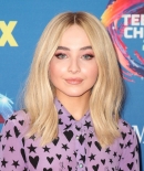 sabrinacarpenter-daily_28529.jpg