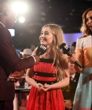 sabrinacarpenter-daily_283229.jpg