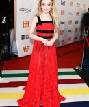 sabrinacarpenter-daily_285529.jpg