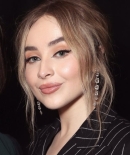 sabrinacarpenter-daily_28529.jpg