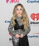 sabrinacarpenter-daily_288829.jpg