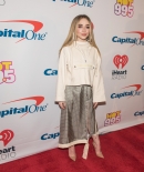 sabrinacarpenter-daily_284329.jpg