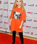 sabrinacarpenter-daily_28229.jpg