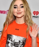 sabrinacarpenter-daily_28329.jpg