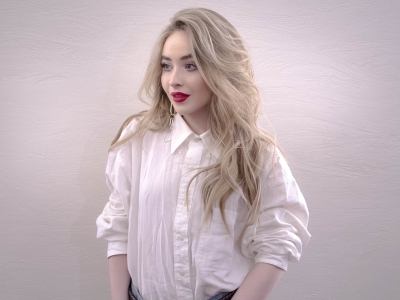 sabrinacarpenter-daily_28429.jpg