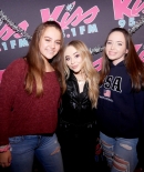 sabrinacarpenter-daily_281829.jpg