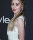 sabrinacarpenter-daily_28229.jpg