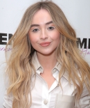 sabrinacarpenter-daily_28229.jpg