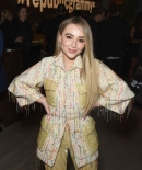 sabrinacarpenter-daily_28229.jpg