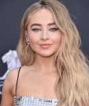 sabrinacarpenter-daily_28729.jpg