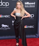 sabrinacarpenter-daily_28829.jpg