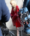 sabrinacarpenter-daily_281029.jpg