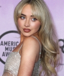 sabrinacarpenter-daily_285529.jpg