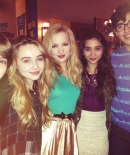 sabrinacarpenter-daily_28229.jpg