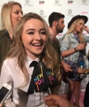 sabrinacarpenter-daily_2812829.jpg