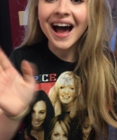 sabrinacarpenter-daily_287129.jpg