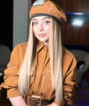 sabrinacarpenter-daily_2816129.jpg