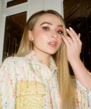 sabrinacarpenter-daily_285029.jpg