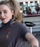 sabrinacarpenter-daily_285629.jpg