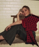 sabrinacarpenter-daily_284029.jpg